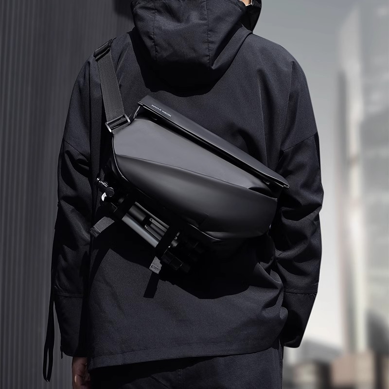 Bolso de pecho moderno para ho - Waterproof Cycling Commute reseña y precio